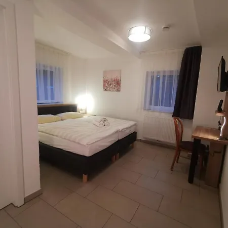 Gap Hotel *