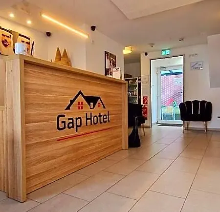 Gap Hotel